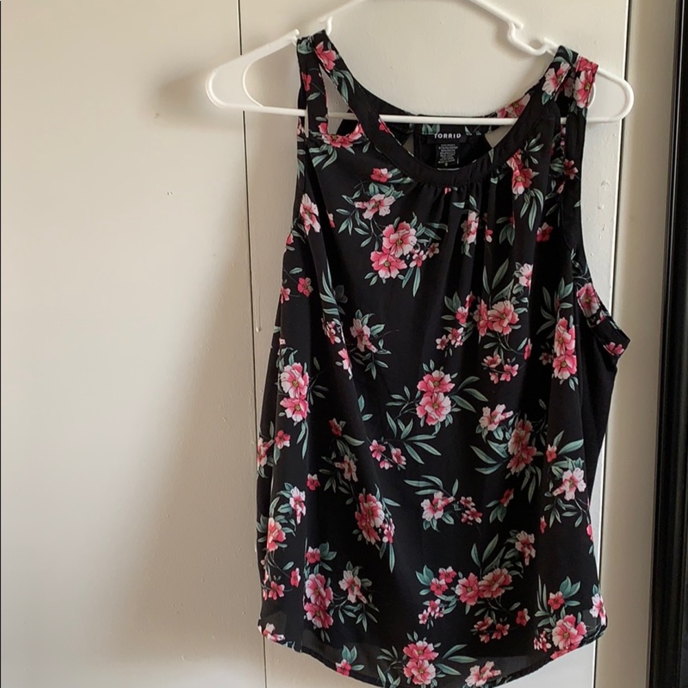 Torrid Sleeveless Floral Blouse